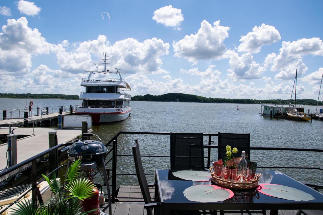 Island-Dreams Hausboot Cecilie Apartment Шлесвиг Екстериор снимка